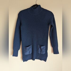 Banana Republic Blue Pocketed Sweater Size XS